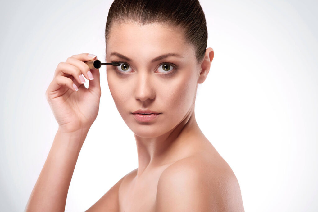 woman-with-nice-eye-brow